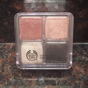 The Body Shop Pink Shimmer Cube